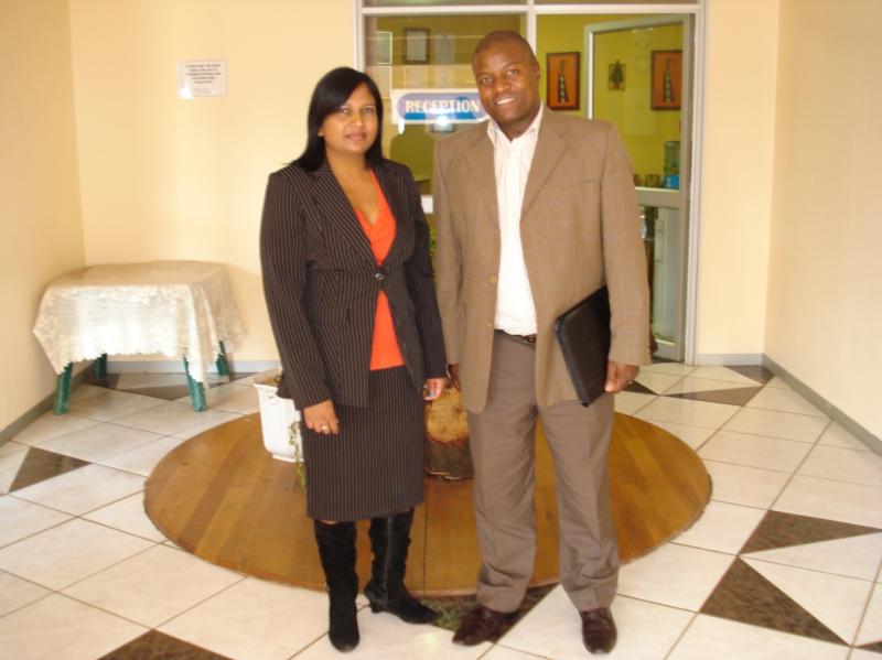 Managing_Director_Ranjeni_moodley_and_Mr_Bheki_Zulu_of_FPM_Seta15919.JPG